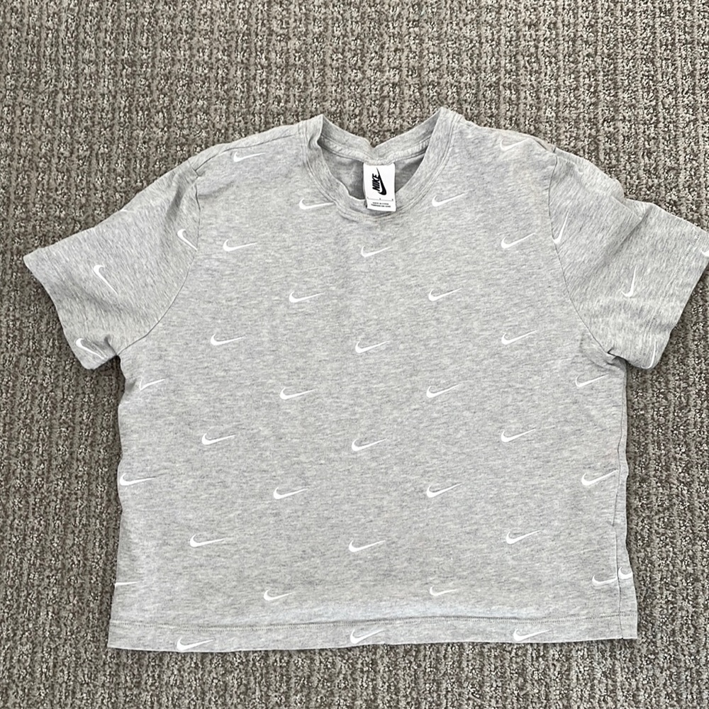 Cropped Nike Tshirt